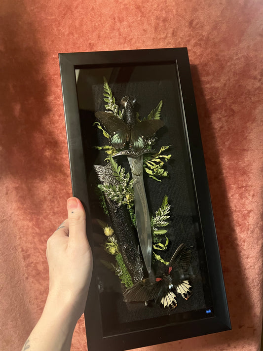 Fantasy Dagger Frame with Labradorite