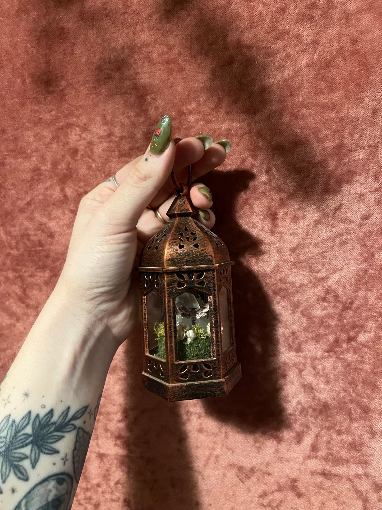 Light-up Crystal Terrarium Lantern