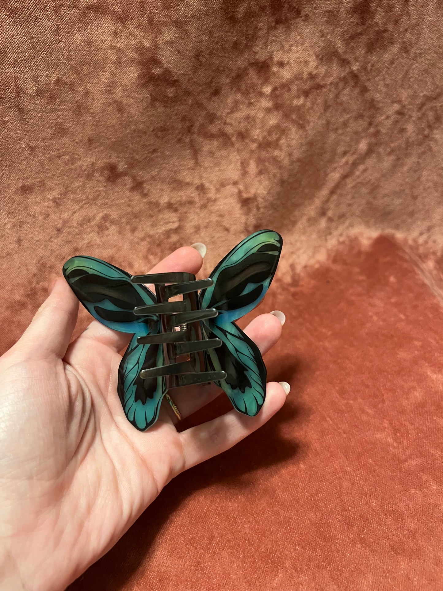 Butterfly Claw Hairclip