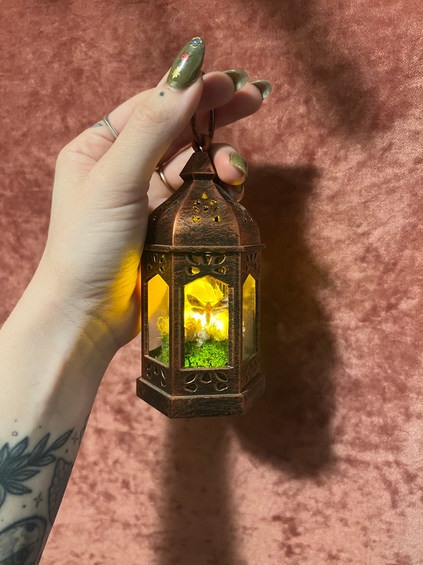 Light-up Crystal Terrarium Lantern